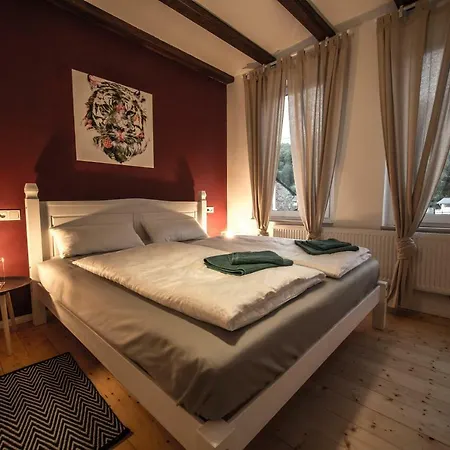 Ferienhaus Rooms4ring@ Nürburgring Designer Adenau